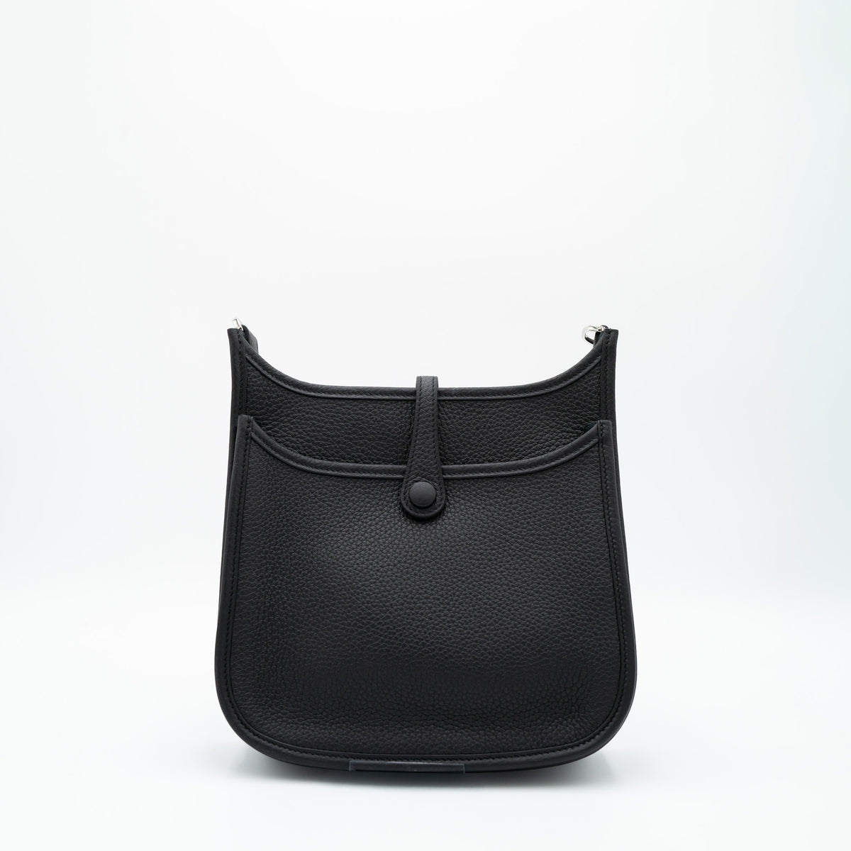 Hermès Evelyne III 23 in Noir with Palladium Hardware