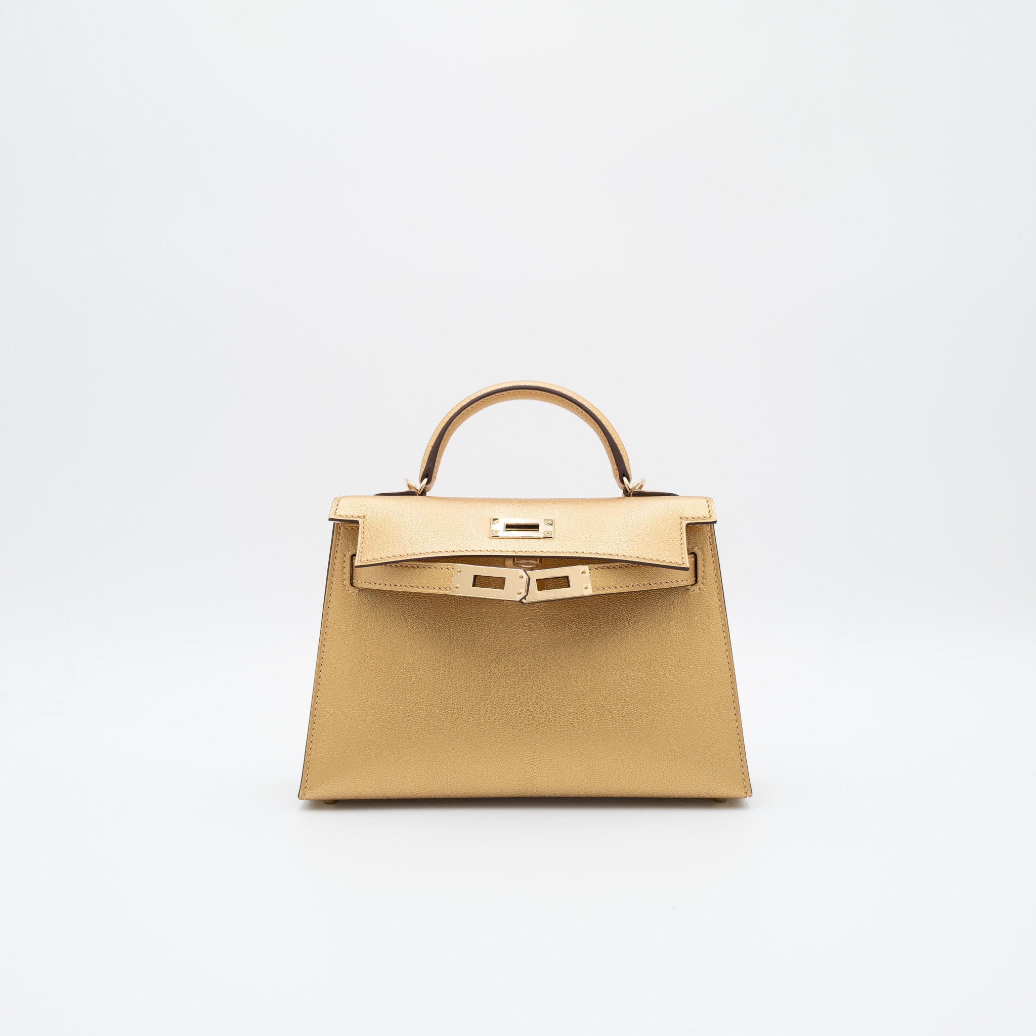 Hermès Kelly 20 Sellier in Dore Metallic Chevre Chamkilight with Gold Hardware