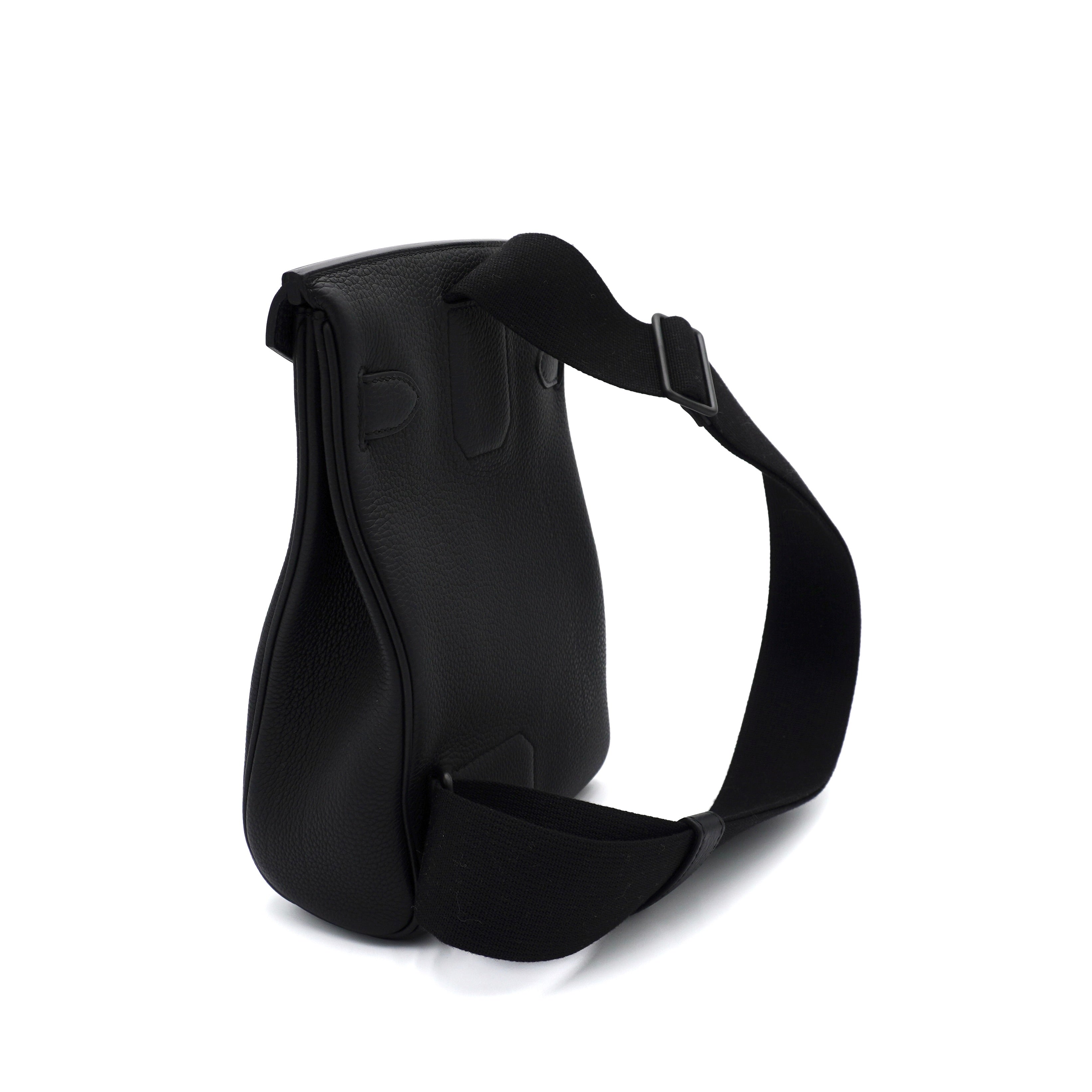 Hermès HAC à Dos PM So Black Togo with Black Hardware