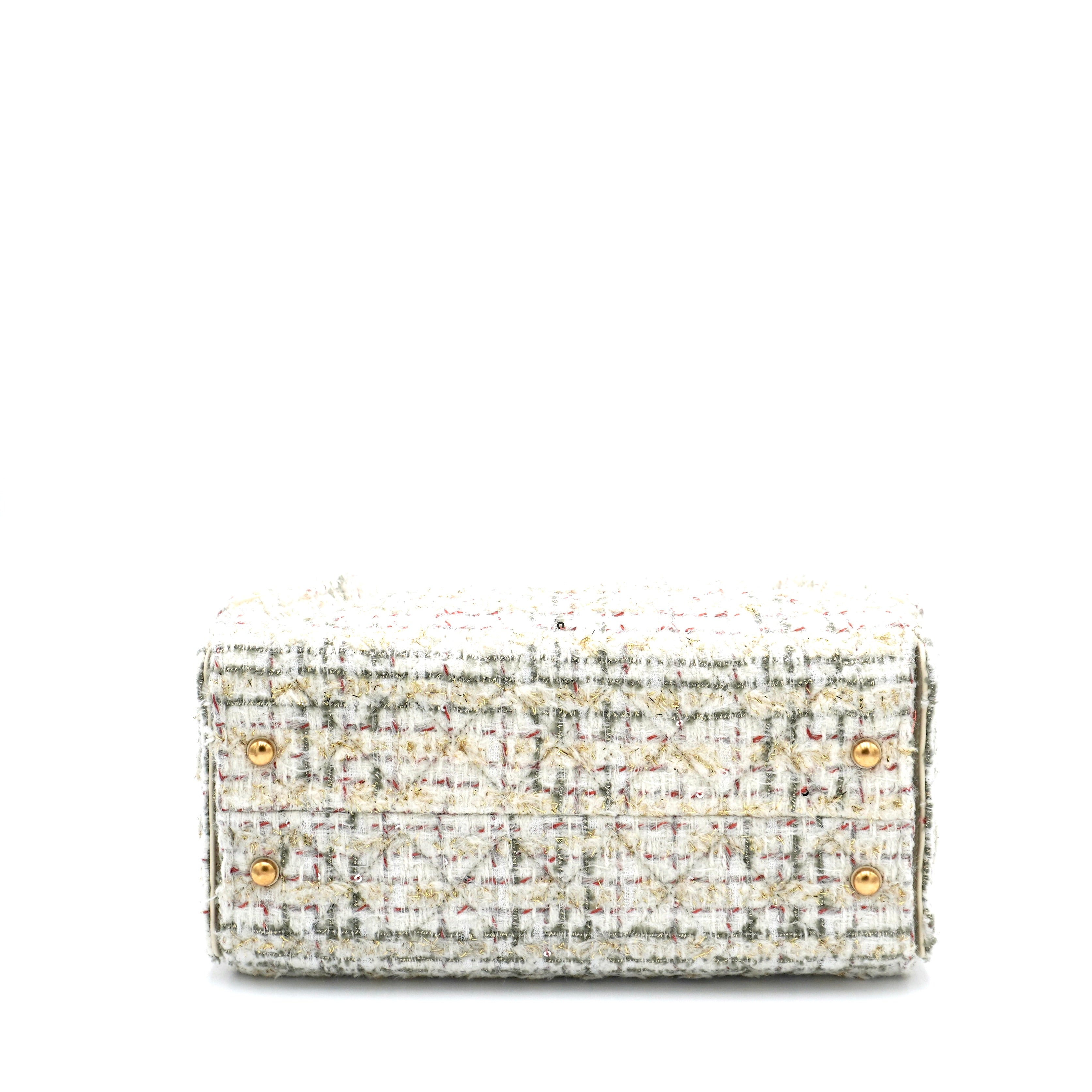 Chanel 25s Small Tweed